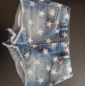 Star shorts